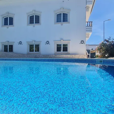 Villas De Nazare