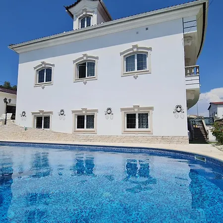 Villas De Nazare *